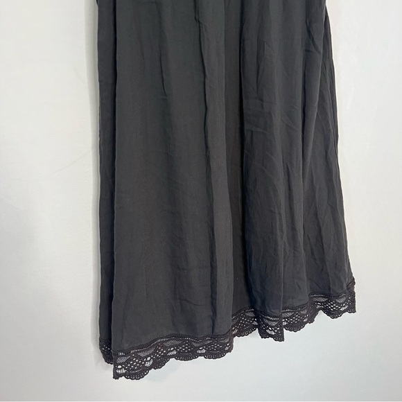 Altar’d State Black Crochet Lace Sheer Neckline Sleeveless Mini Dress. Medium. - Picture 7 of 12